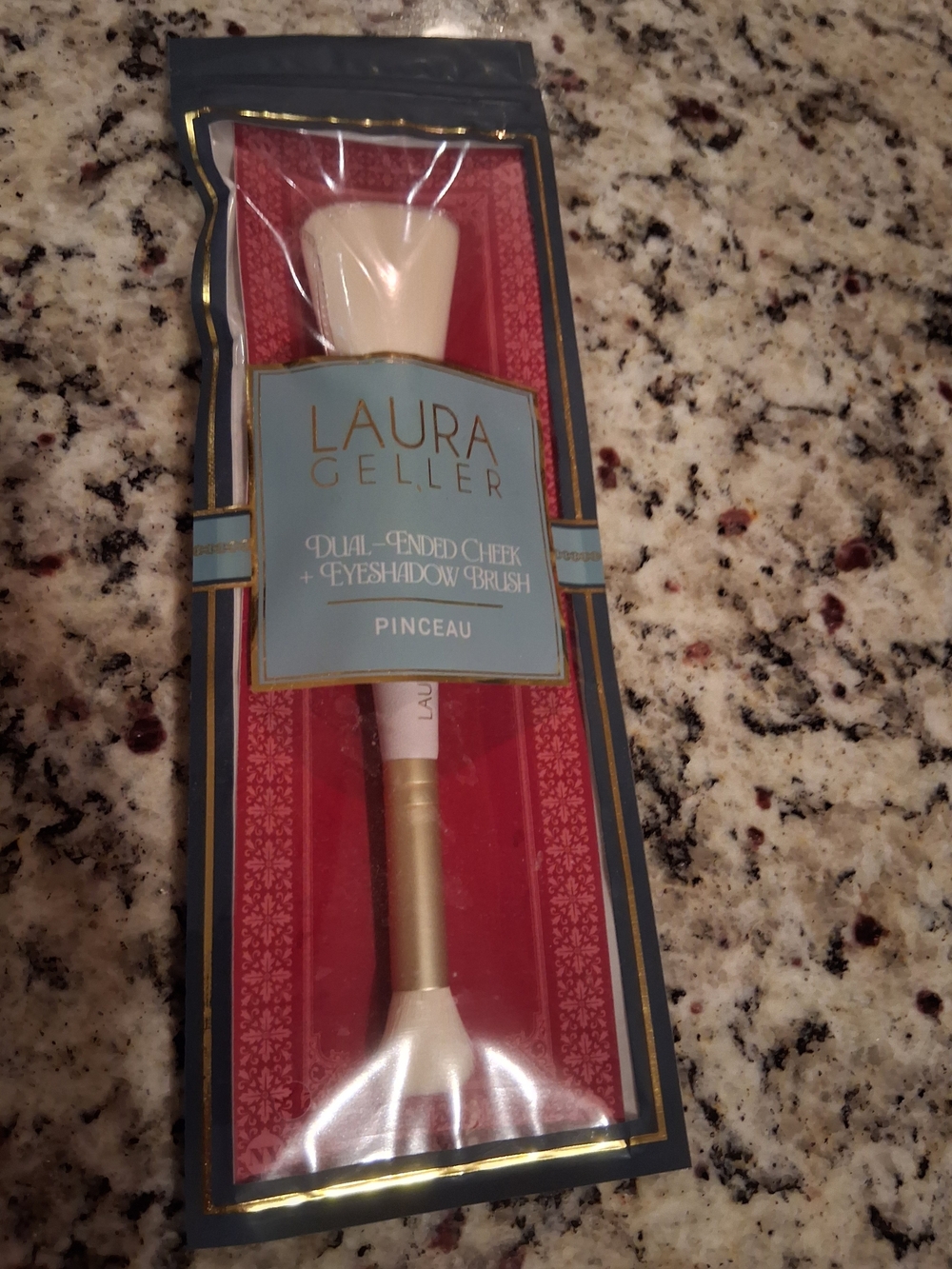 Laura Geller Dual-Ended Cheek & Eyeshadow Brush - White Bristles & Gold Handle